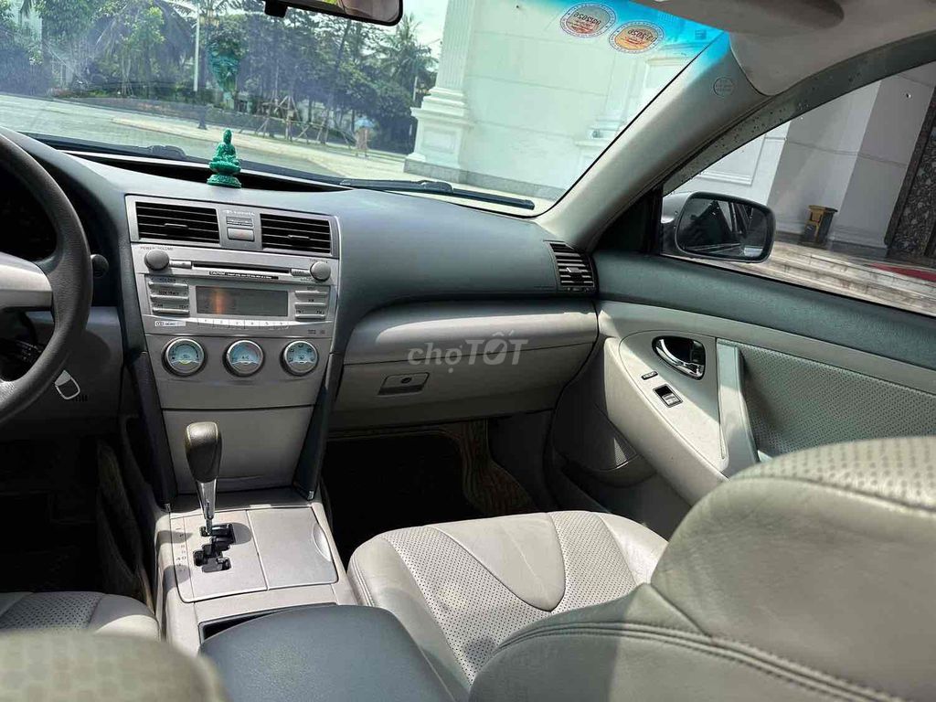 BÁN CAMRY 2.4LE 2007 NHẬP MỸ CHẤT LƯỢNG CAO. Mua bán Ô tô tại Quận Long Biên Hà Nội được đăng bởi Em Minh hình 14
