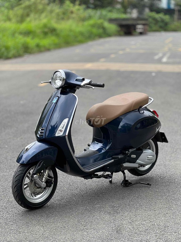Vespa Primavera 2019 Xanh Đen Abs Keng Có Trả Góp🎉. Mua bán Xe máy tại Thành phố Biên Hòa Đồng Nai được đăng bởi Xe Máy Phát Đồng hình 6