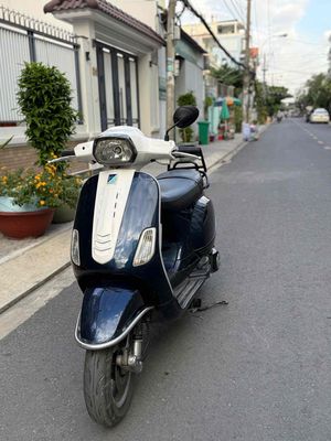 Vespa 125-3Vie(2013)bs29,xe đẹp keng,máy  êm ru. Mua bán Xe máy tại Quận 7 Tp Hồ Chí Minh được đăng bởi Trung Anh