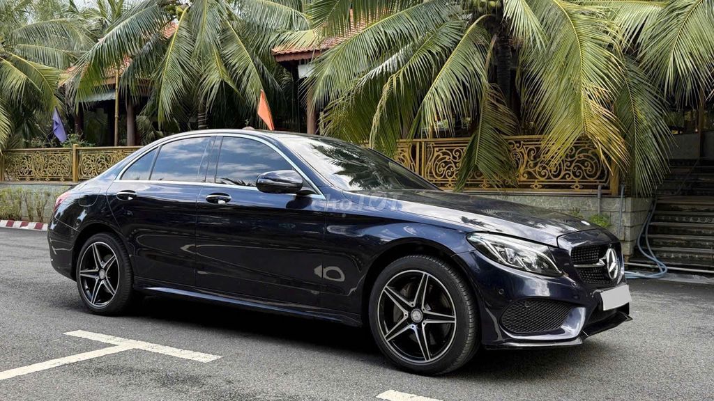 MECEDEZ BENZ C300 2016 AMG  - 90000 KM. Mua bán Ô tô tại Thành phố Dĩ An Bình Dương được đăng bởi Siêu Thị Ô Tô Bình Dương  hình 4