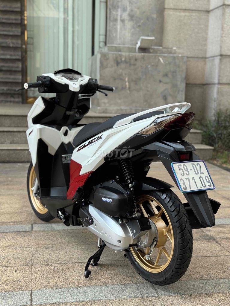 click thái 125i 2017 siêu bstp 9c bao góp noxau ok. Mua bán Xe máy tại Quận 11 Tp Hồ Chí Minh được đăng bởi Tống Phước minh hình 5