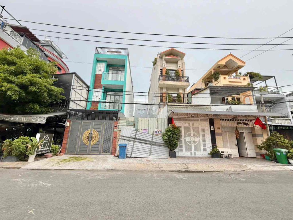 LÔ ĐẤT TRỐNG - KHU DÂN CƯ VĂN MINH CAO CẤP CƯ XÁ NGÂN HÀNG ĐƯỜNG SỐ 5K