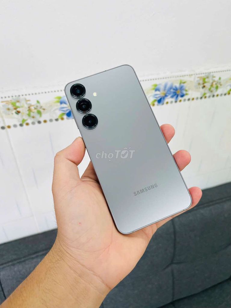 Samsung S25 Plus 5G VN ( 12G / 256G ) Snap 8 Elite. Mua bán Điện thoại tại Quận Ninh Kiều Cần Thơ được đăng bởi Nhựt Mobile hình 1