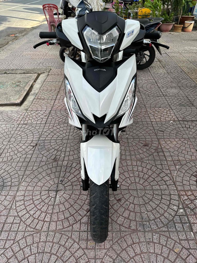 winer V1 xém cọp vĩnh long. Mua bán Xe máy tại Thành phố Vĩnh Long Vĩnh Long được đăng bởi xe máy Tùng Beo hình 1