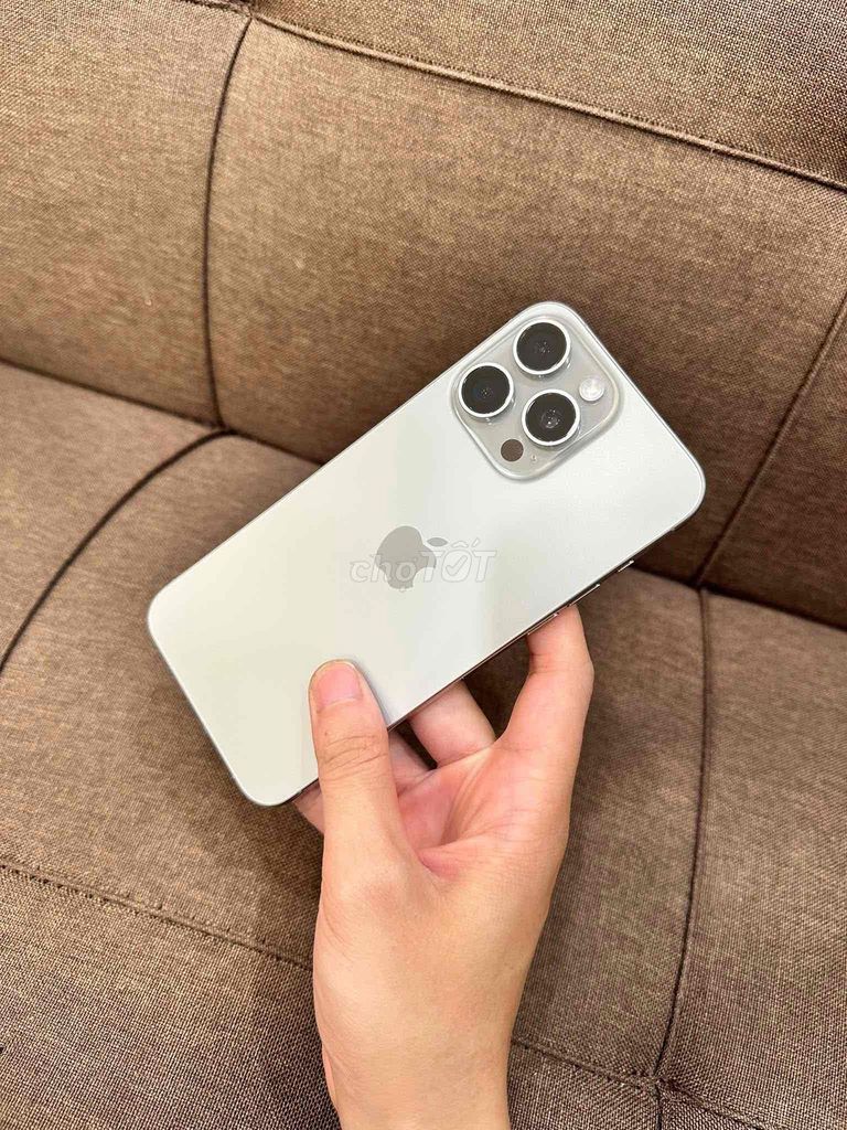 chính chủ bán tại nhà chiếc iphone 15 promax CHUẨN. Mua bán Điện thoại tại Thành phố Bắc Giang Bắc Giang được đăng bởi H hình 1