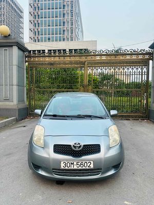 Toyota Yaris 2009 số tự động