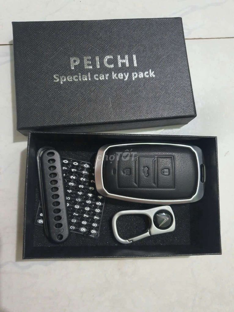 Bao chìa khóa Vinfast VF5 Da Đen. Mua bán Phụ kiện thời trang khác tại Thành phố Vĩnh Long Vĩnh Long được đăng bởi ST STORE chuyên sỉ hình 1