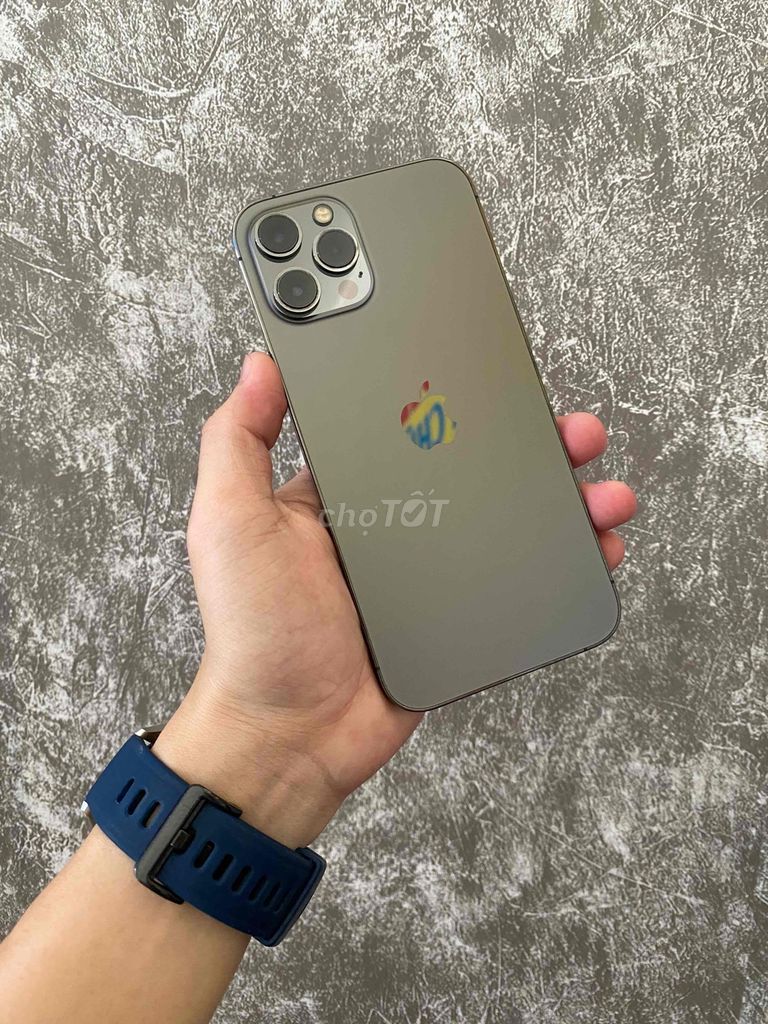 Thanh lý iPhone 12 Pro Max 128GB Xám Nguyên zin. Mua bán Điện thoại tại Quận Cẩm Lệ Đà Nẵng được đăng bởi Phi Tú hình 1