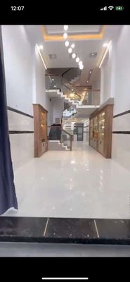 4x20 mới xây trệt lửng 3 lầu 4pn 5wc phan văn hớn gần trung tâm 