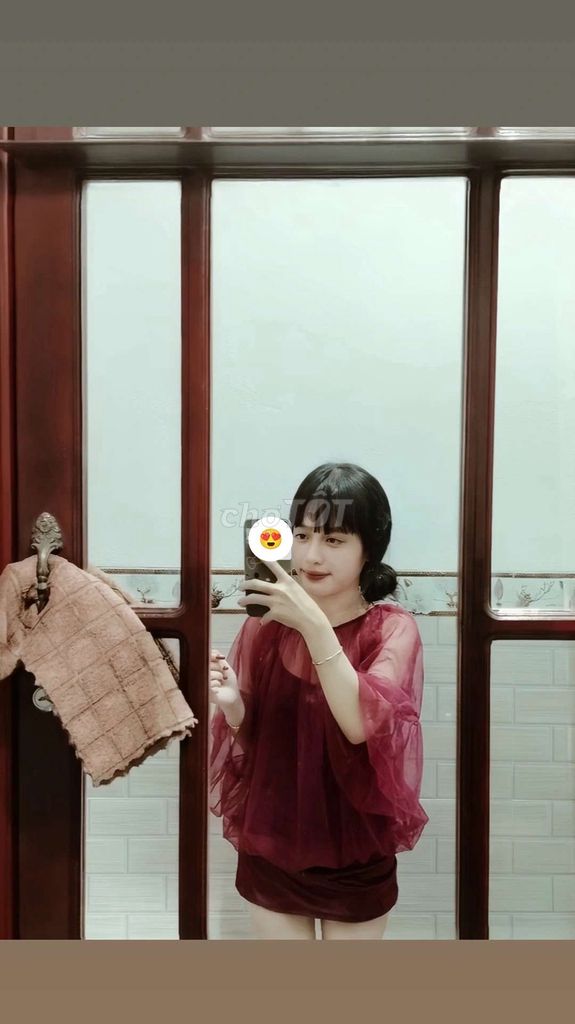 Váy Nữ Vải Mềm Mại Đỏ Đô. Mua bán Quần áo tại Huyện Đầm Dơi Cà Mau được đăng bởi Tường Vy hình 1