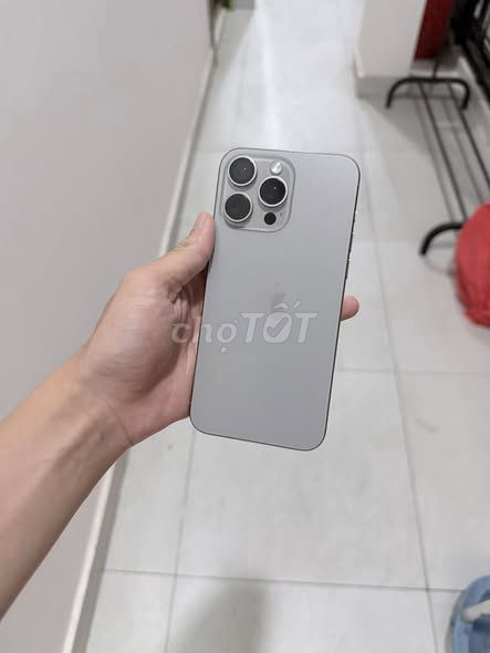 Apple iPhone 15 Pro Max 512GB Xám Đã qua sử dụng. Mua bán Điện thoại tại Quận 7 Tp Hồ Chí Minh được đăng bởi Hội Đồ Điện Tử hình 1