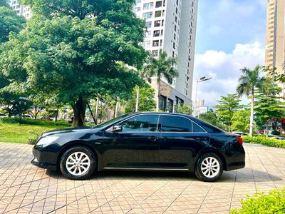 Toyota Camry 2013 2.0E AT