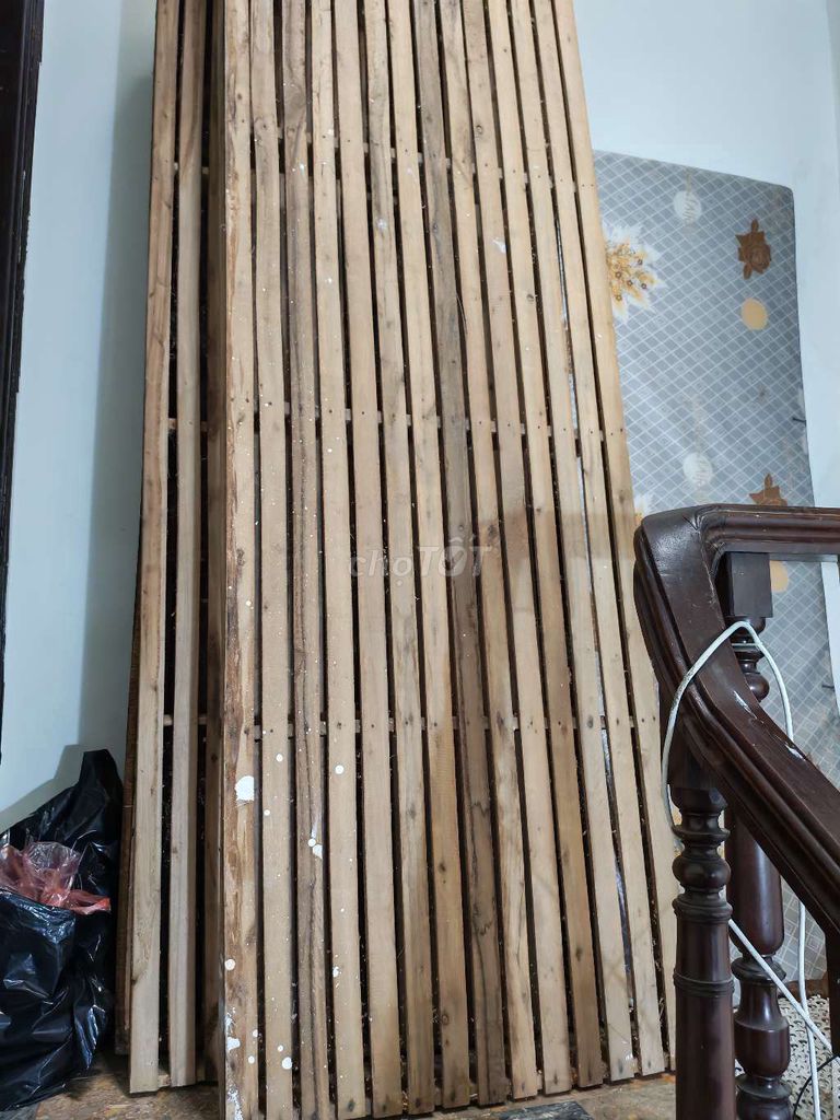Pallet Gỗ 4 tấm. Mua bán Giường, chăn ga gối nệm tại Quận Cầu Giấy Hà Nội được đăng bởi Nguyễn Khánh hình 1