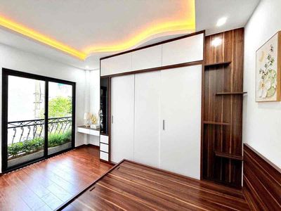 Nhà phố 35 m² · 3 PN · Ngõ 4 Đường Vân Canh