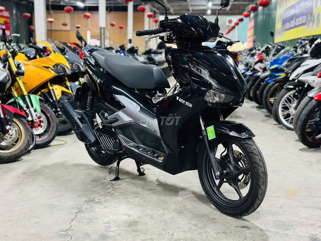 XE MÁYTHANH TÙNG_AIR BLADE 125 BẢN 4VAL LƯỚT 300KM