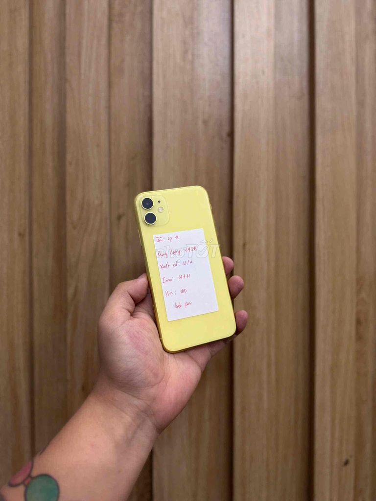 Apple iPhone 11 64GB Vàng. Mua bán Điện thoại tại Quận Đống Đa Hà Nội được đăng bởi HaNoiMobile HT  hình 1