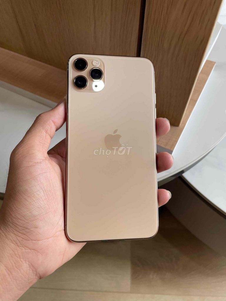 Apple iPhone 11 Pro Max 256GB Vàng. Mua bán Điện thoại tại Huyện Đức Hòa Long An được đăng bởi Táo Đức Hoà LA hình 1