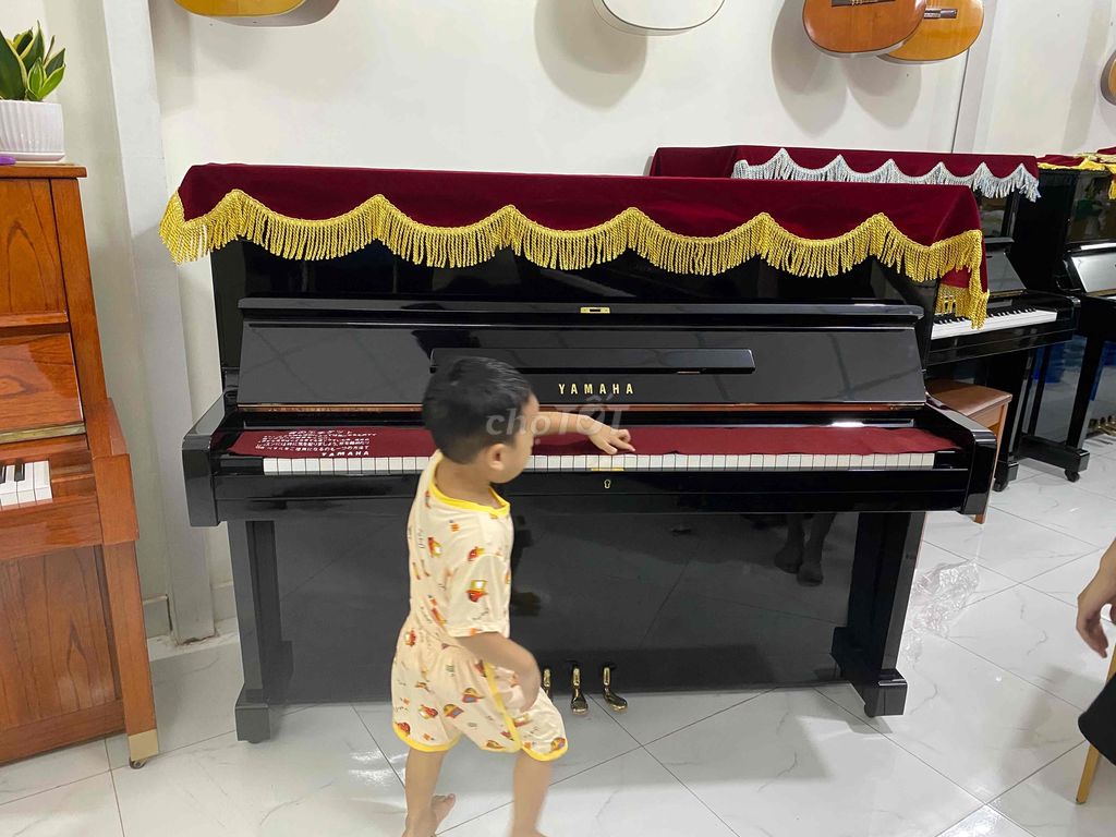 piano cơ yamaha U1E nhật bản zin 100% có giấy tờ