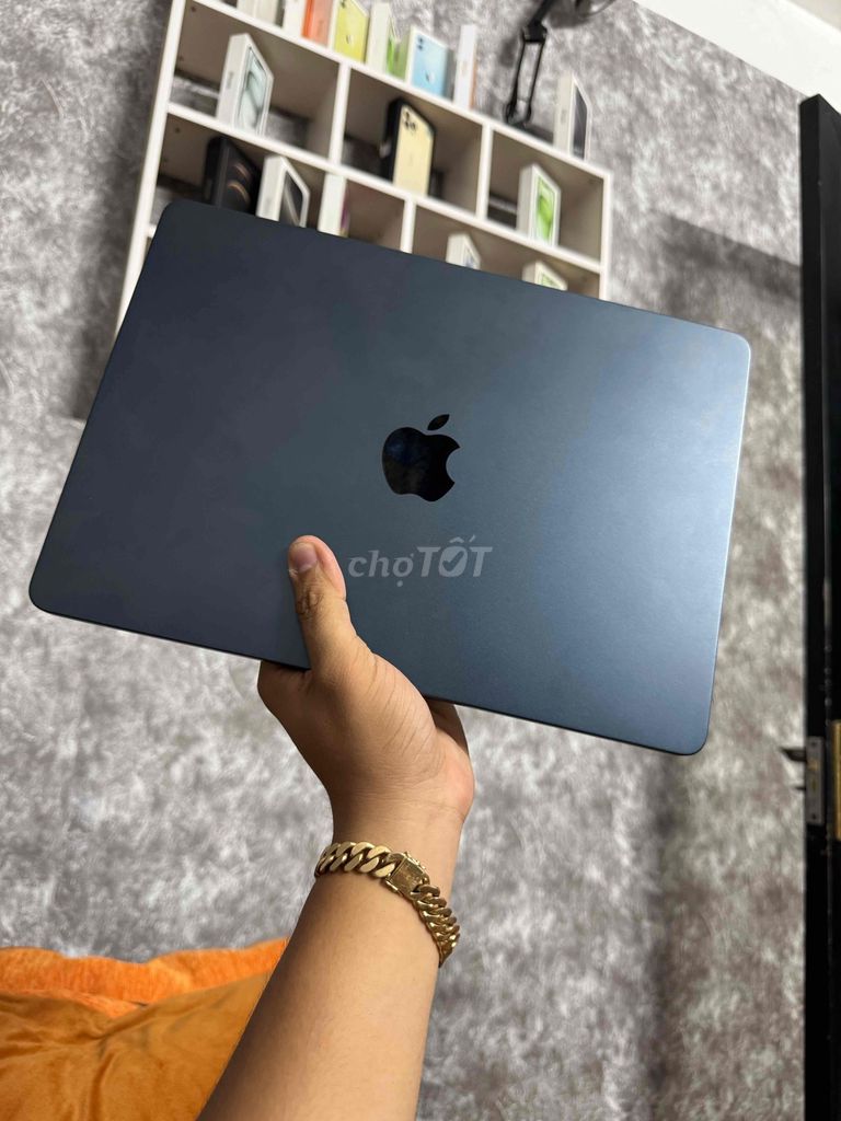 Apple MacBook Air M4 13 inch 16GB/256GB BH Dài. Mua bán Laptop tại Quận Liên Chiểu Đà Nẵng được đăng bởi Tin Store hình 1