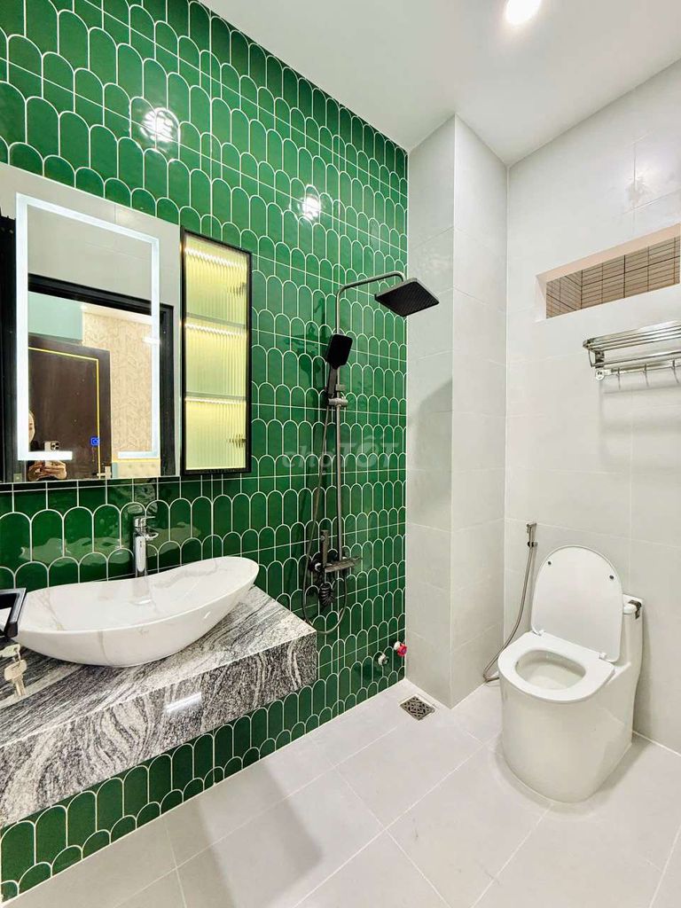 NHÀ MỚI FULL NỘI THẤT, DT 5X13, TRỆT, 3 LẦU, HXH, HƯỚNG ĐN, GIÁ 9,9 TỶ. Mua bán nhà ở tại Quận Tân Bình Tp Hồ Chí Minh được đăng bởi Phạm Lãng hình 4