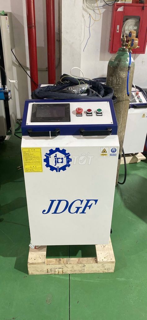 Máy hàn laser JDGF 1500W. Mua bán Đồ chuyên dụng, Giống nuôi trồng tại Thành phố Phúc Yên Vĩnh Phúc được đăng bởi Ngọc Ánh LeTao hình 1