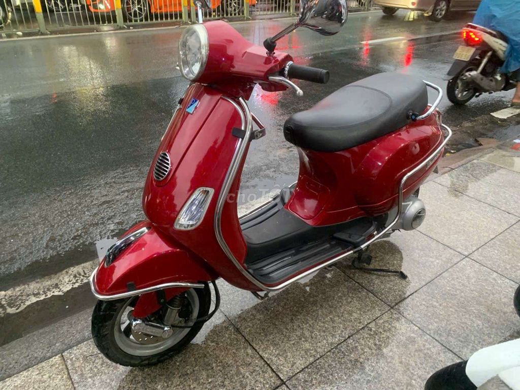 Piaggio vespa LX 2012 mới 90% biển số thành phố. Mua bán Xe máy tại Quận Tân Phú Tp Hồ Chí Minh được đăng bởi Tuanduy hình 2