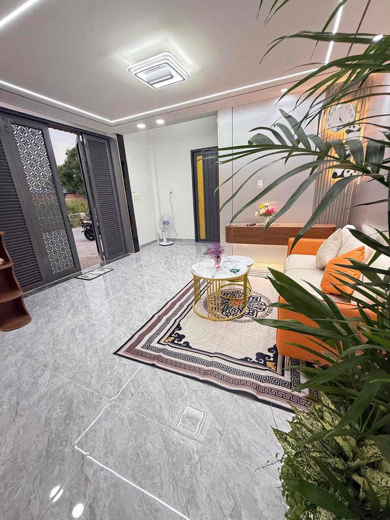 GÓC 2 MẶT TIỀN KÊNH BA BÒ – BÌNH HÒA 24 – 1,35 TỶ – NHÀ MỚI 100%