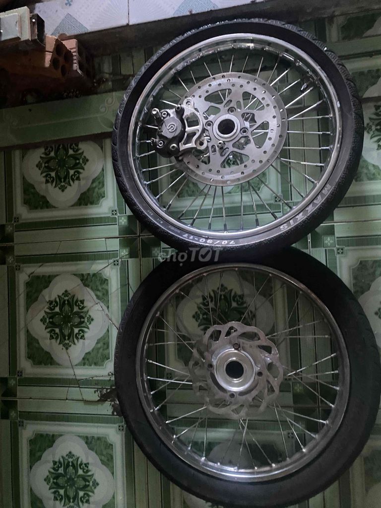 cần bán fun bộ bánh căm 2 đĩa luôn vỏ đĩa. Mua bán Phụ tùng xe tại Huyện An Minh Kiên Giang được đăng bởi Đô Son Tùng hình 4