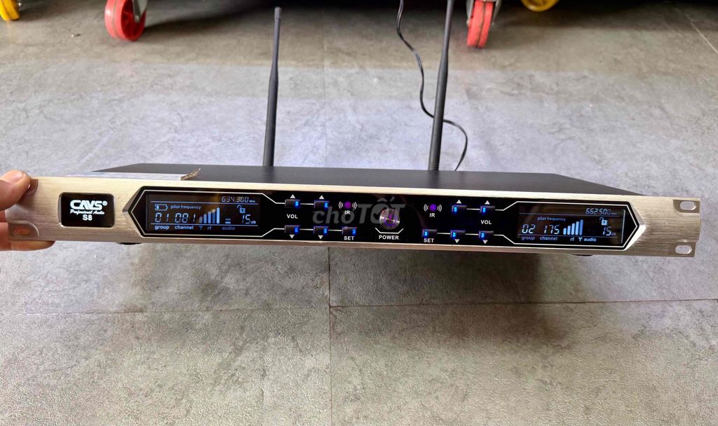 Micro không dây CAVS S8 chính hãng cty nhật hoàng. Mua bán Tivi, Âm thanh tại Thành phố Biên Hòa Đồng Nai được đăng bởi ĐIỆN TỬ GIANG PHÁT hình 1