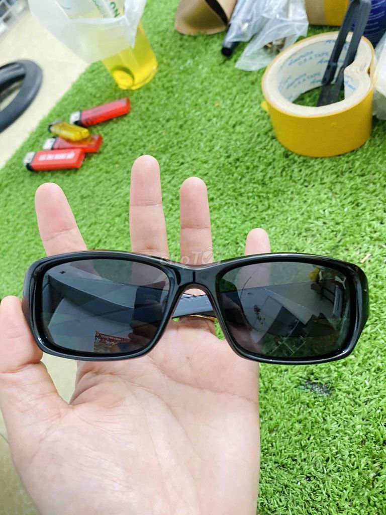 Kính râm Puma Nam Đen Nhựa Phân cực. Mua bán Phụ kiện thời trang khác tại Thành phố Chí Linh Hải Dương được đăng bởi Quỳnh Nga 2hand hình 1