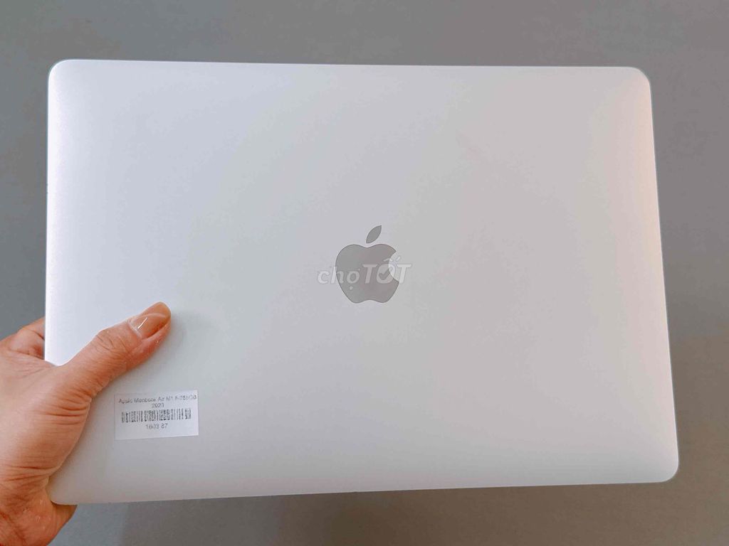 Apple Macbook Air M1 8GB/256GB Bạc. Mua bán Laptop tại Quận Phú Nhuận Tp Hồ Chí Minh được đăng bởi Kim Thanh  hình 1