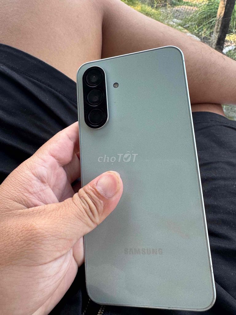Samsung A56 Xám Đã sử dụng. Mua bán Điện thoại tại Huyện Tri Tôn An Giang được đăng bởi ku teo hình 1