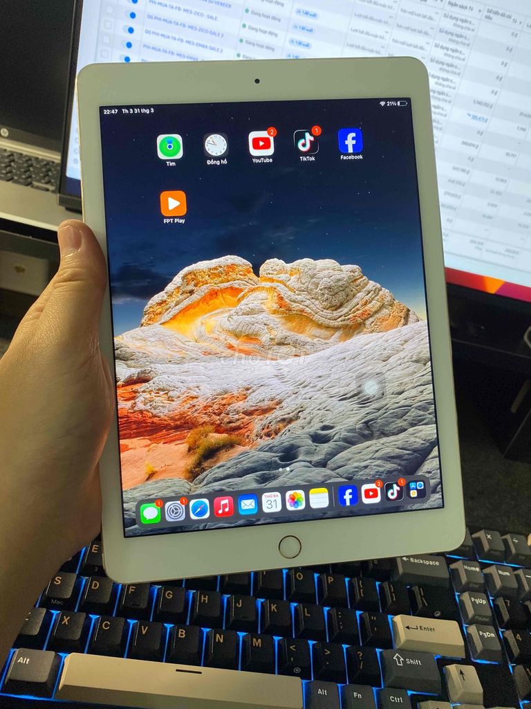 Apple iPad Air 2 16GB Trắng. Mua bán Máy tính bảng tại Quận Đống Đa Hà Nội được đăng bởi Ccl ne hình 1