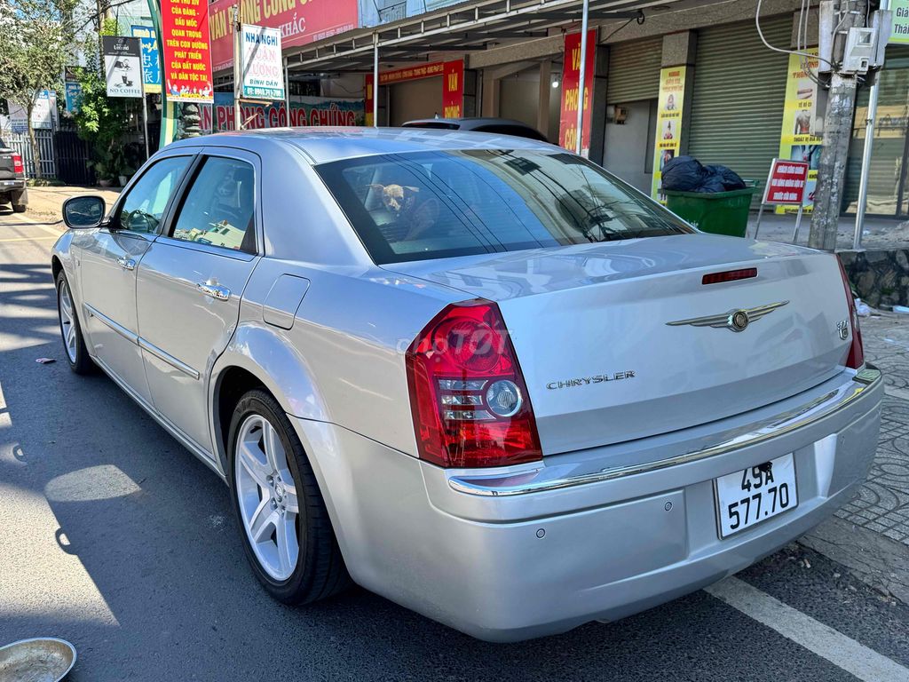 Chrysler 300C 2009 - 68000 km, Hàng siêu tầm cực m. Mua bán Ô tô tại Quận 12 Tp Hồ Chí Minh được đăng bởi a Bo hình 4
