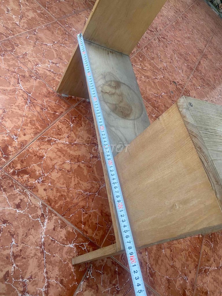Kệ gỗ Nâu nhạt Đơn giản trang trí. Mua bán Tủ, kệ gia đình tại Thành phố Thủ Đức Tp Hồ Chí Minh được đăng bởi Nghia hình 1