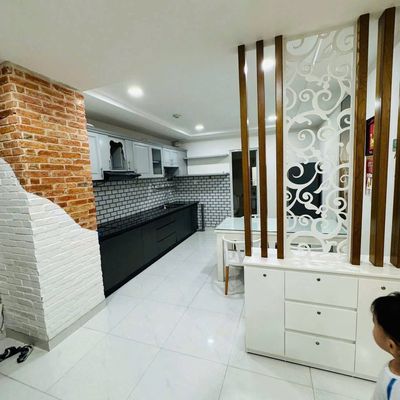 Chung cư Thế Kỉ 21, Ung Văn Khiêm, BT: 2p ngủ, 70m2, 10tr/th