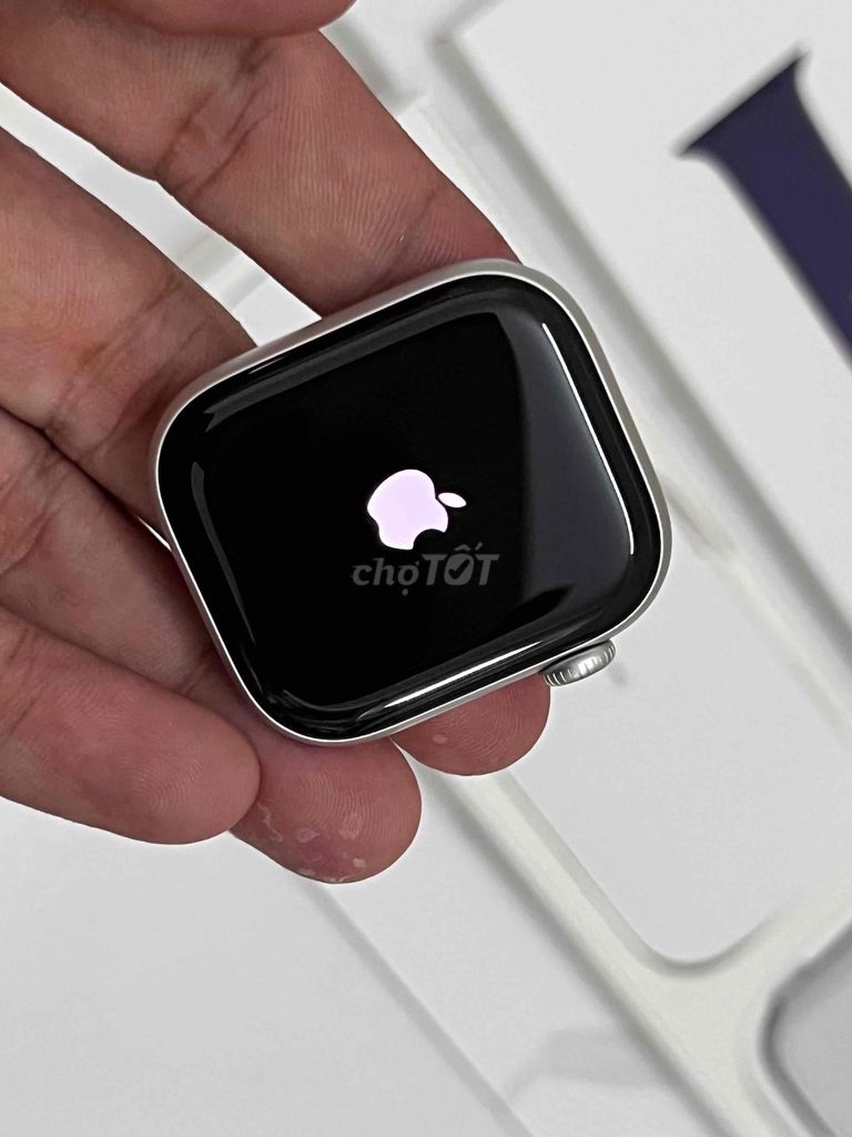 Apple Watch Series 11 Nhôm Bạc 42mm 99%. Mua bán Thiết bị đeo thông minh tại Quận 6 Tp Hồ Chí Minh được đăng bởi Đinh Trọng Hòa hình 1