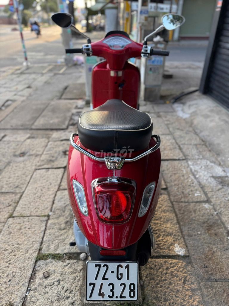 Vespa Sprint Đỏ Cherry và Trắng đen bs 72 zin. Mua bán Xe máy tại Thành phố Bà Rịa Bà Rịa - Vũng Tàu được đăng bởi Cửa Hàng Xe Máy Anh Luân hình 3