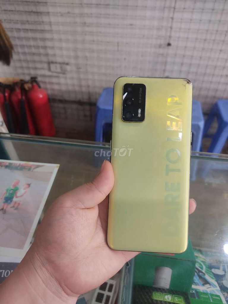 Realme Q3 Pro 5G 8GB/128GB Vàng. Mua bán Điện thoại tại Quận Cầu Giấy Hà Nội được đăng bởi thuy  hình 1