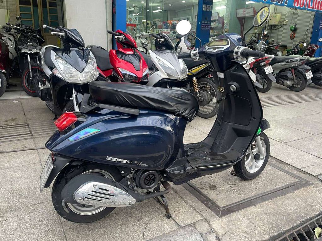 Tay ga vespa 50cc 2022 mới 90% Bstp chính chủ. Mua bán Xe máy tại Quận Tân Phú Tp Hồ Chí Minh được đăng bởi Tuanduy hình 3