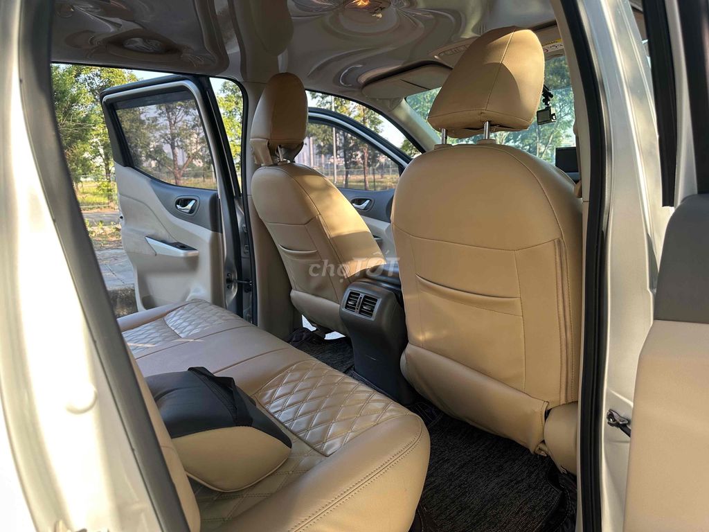 Nissan Navara 2016 NP300 EL 4x2 AT - 140000 km. Mua bán Ô tô tại Quận Nam Từ Liêm Hà Nội được đăng bởi Tuấn hình 9