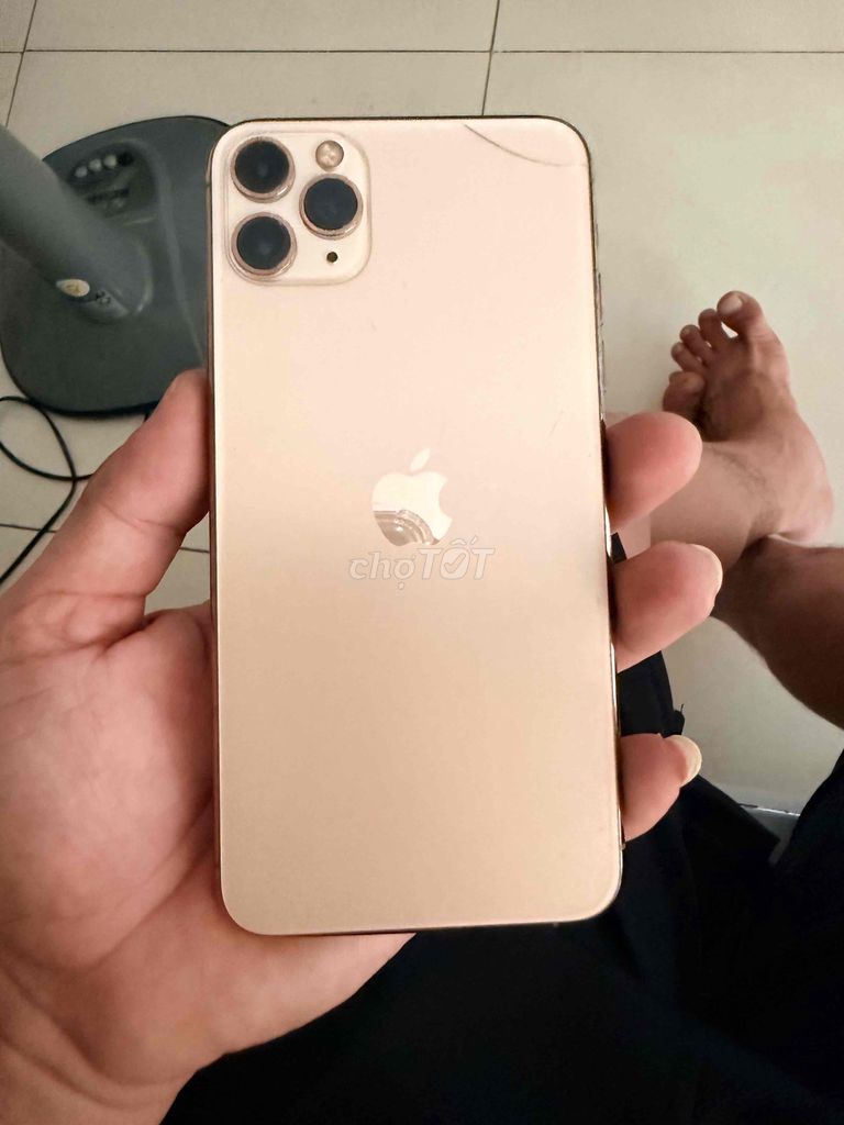 Apple iPhone 11 Pro Max 256GB Vàng Đã sử dụng. Mua bán Điện thoại tại Thành phố Biên Hòa Đồng Nai được đăng bởi tim hình 1