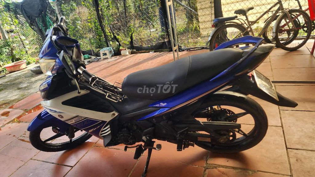 Yamaha Exciter 135 Xanh trắng Côn tay. Mua bán Xe máy tại Thành phố Đồng Xoài Bình Phước được đăng bởi Phạm Long hình 3