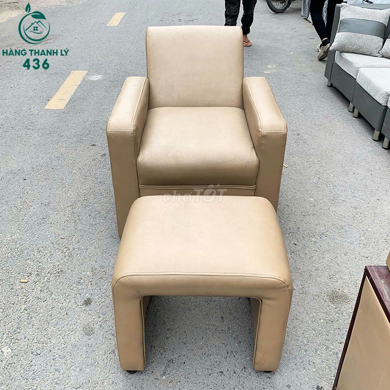 Sofa Đơn Khung Gỗ Da Kem Cũ Kèm Đôn Mới 90%. Mua bán Bàn ghế tại Quận Tân Phú Tp Hồ Chí Minh được đăng bởi Công Ty TNHH TM DV Đầu Tư Và Xây Dựng Hải Đăng hình 1