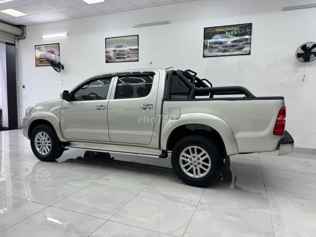 Toyota Hilux 2013 2.5E 4x2 MT - 135000 km. Mua bán Ô tô tại Thành phố Buôn Ma Thuột Đắk Lắk được đăng bởi AUTO  THẮNG TOÀN PHÁT  hình 4