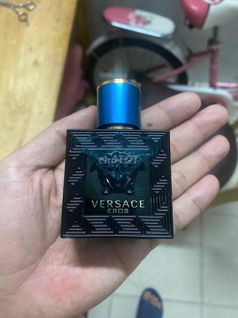 Pass Nước hoa Versace Eros 30ml ( bị rớt mẻ ). Mua bán Nước hoa tại Quận Bình Tân Tp Hồ Chí Minh được đăng bởi Khách hình 1