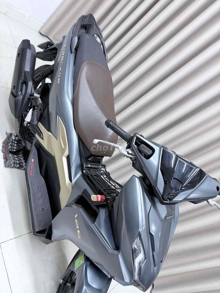 AB 125 chạy lướt cuối 2024 cần sang nhượng. Mua bán Xe máy tại Quận Thanh Khê Đà Nẵng được đăng bởi THẾ MẪN CHUYÊN XE LƯỚT CÓ BÁN TRẢ GÓP  hình 6