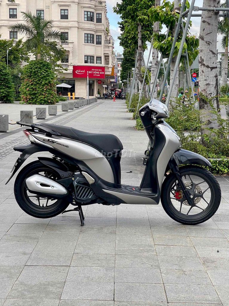 🔥 BÁN HONDA SH MODE 2017_125 SMARKEY– GIÁ TỐT  CHÍ. Mua bán Xe máy tại Quận Gò Vấp Tp Hồ Chí Minh được đăng bởi LONG THỊNH hình 4