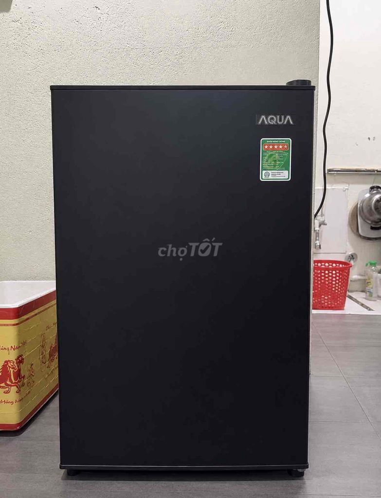 Tủ lạnh Aqua 90L Đen. Mua bán Tủ lạnh tại Quận Gò Vấp Tp Hồ Chí Minh được đăng bởi Chí Tiến  hình 1