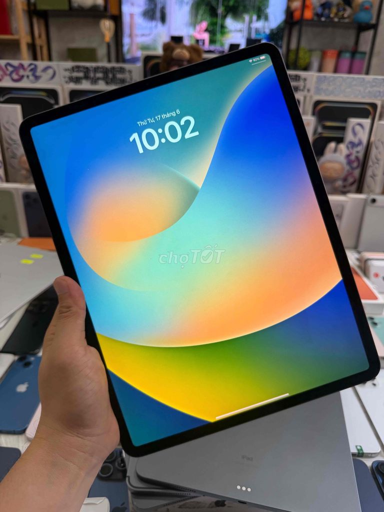 iPad Pro 12.9" 2017 Dung lượng 1000G Pin 89 Ios 16. Mua bán Máy tính bảng tại Thành phố Thủ Đức Tp Hồ Chí Minh được đăng bởi Táo Uy Tín Chuyên Cung Cấp Sỉ Và Lẻ Tuyển Công Tác Viên hình 1